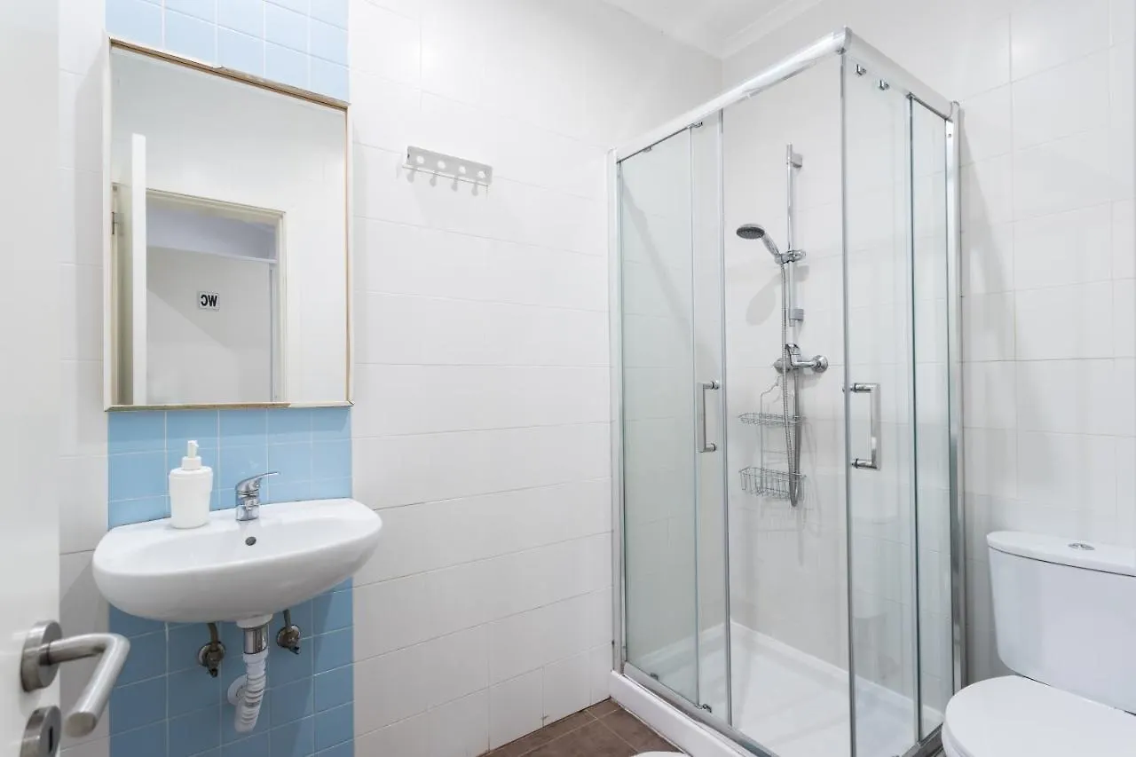 Lisboa Central Hostel  ליסבון