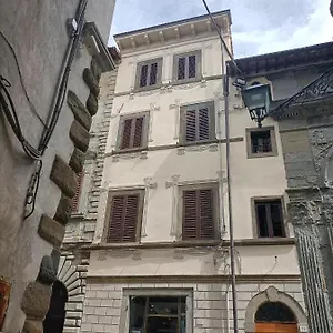https://la-casa-del-gigli.it-tuscanyhotel.com